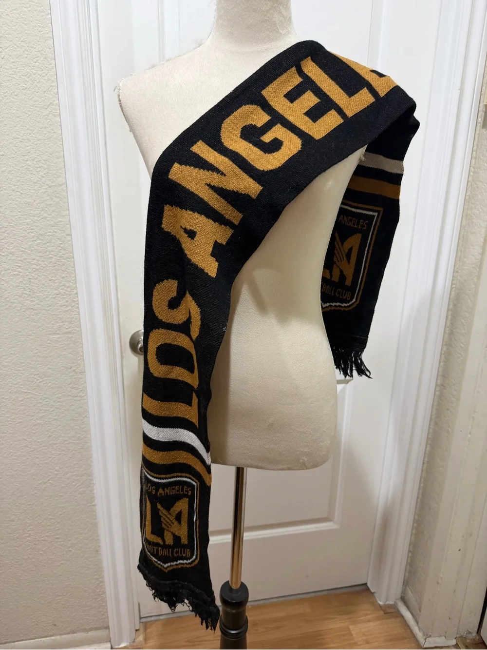 LAFC Black and Gold Fan Scarf stadium giveaway